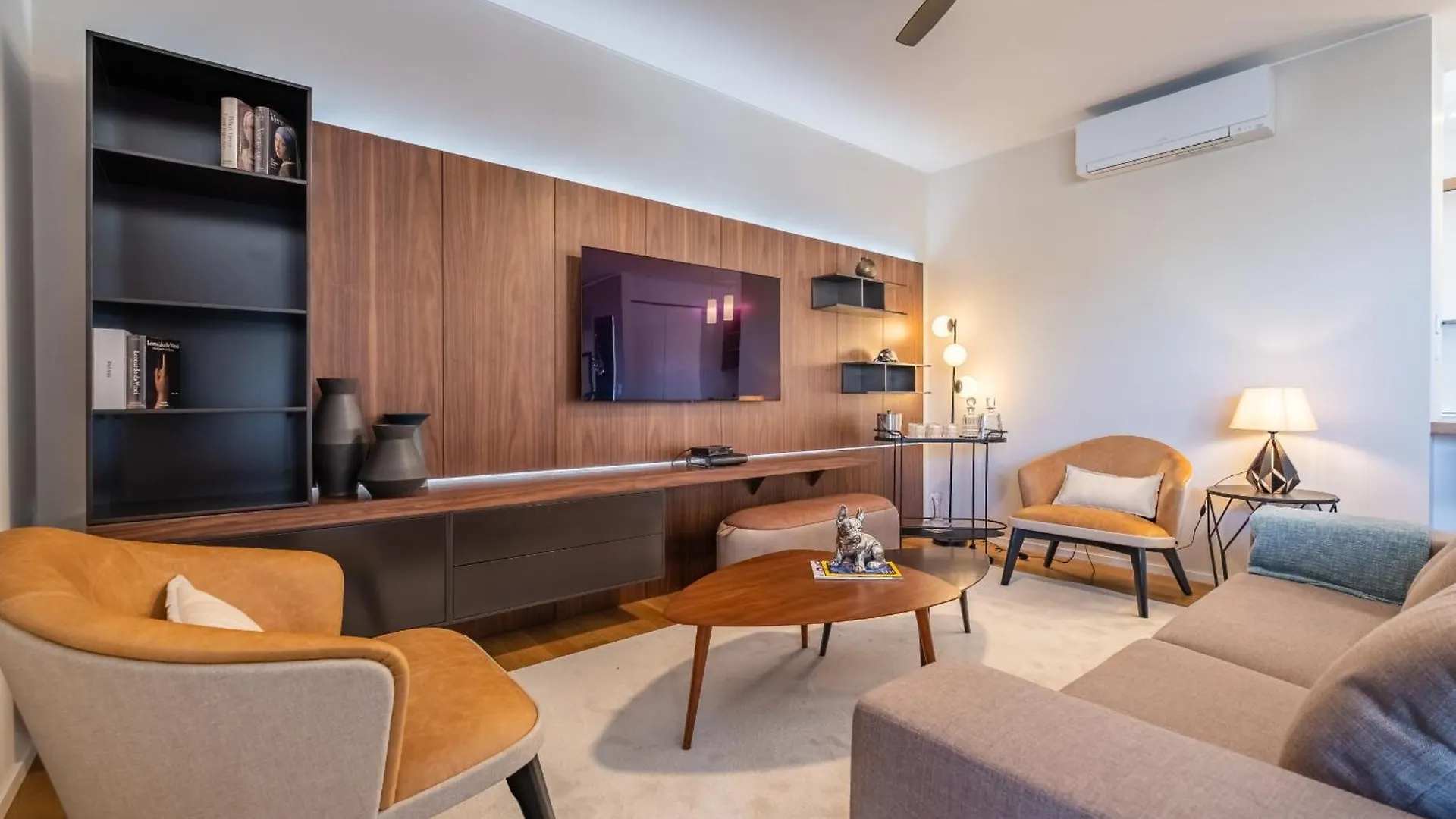 Maha By Kaamah - 2 Bedroom Oceanview Designer Apartment 푼샬